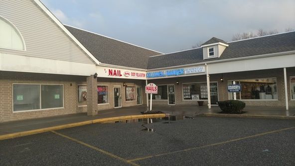 Mount Sinai Shopping Center: 5507 Nesconset Hwy, Mount Sinai, NY 11766